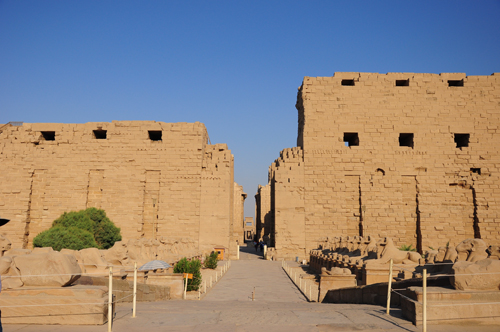 Karnak - Ngôi đền thiêng của Ai Cập